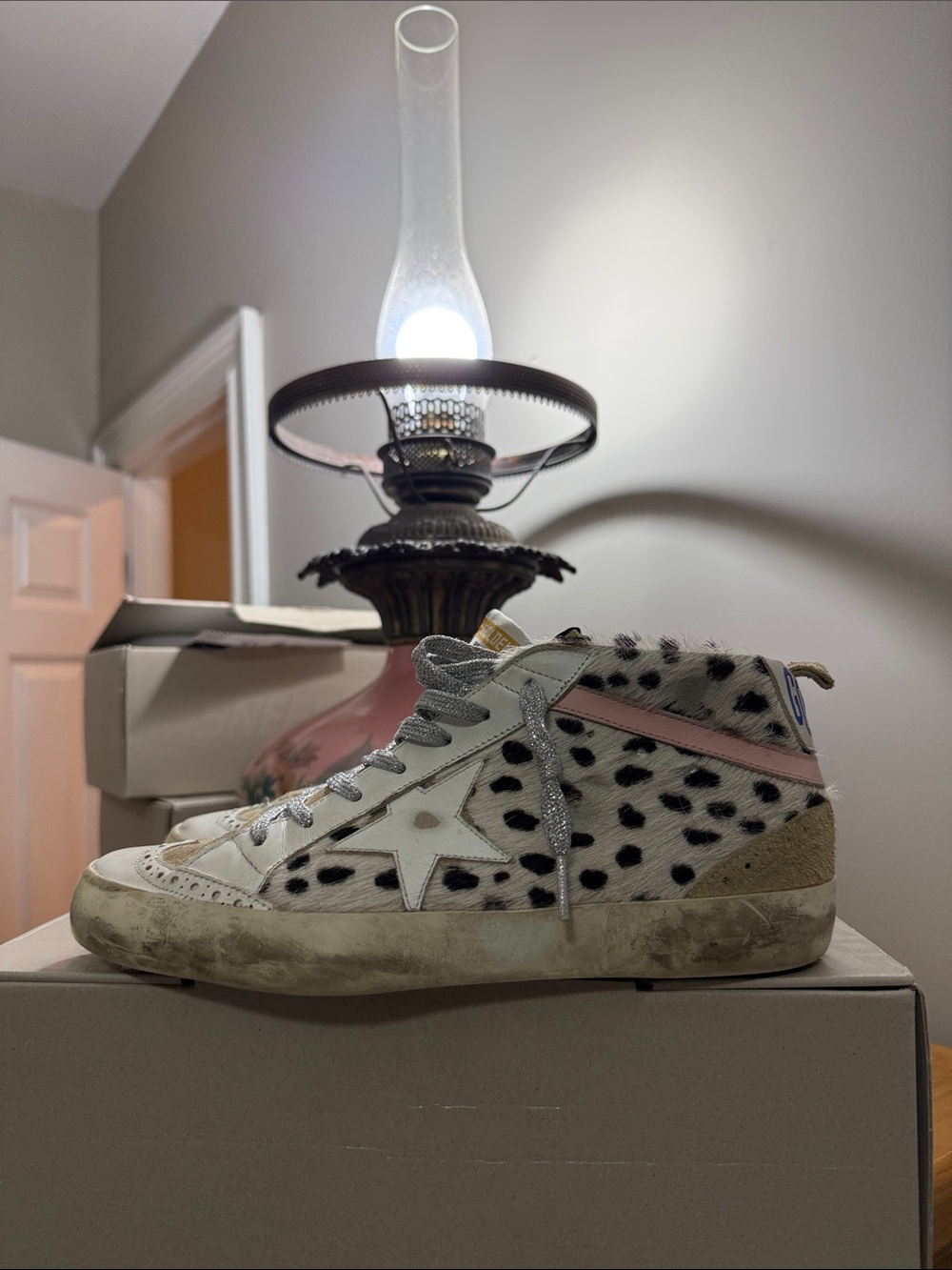 This is a Golden Goose MID Star, an OG by all definitions. A collectors dream